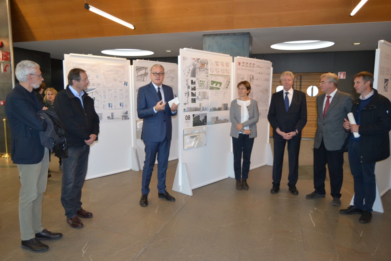 Ausstellung zum Thema neuer SEAB-Sitz eröffnet