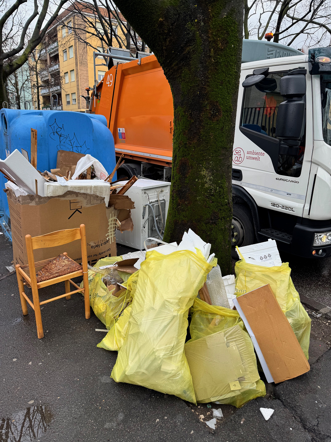Rifiuti Abbandonati - Müllablagerungen