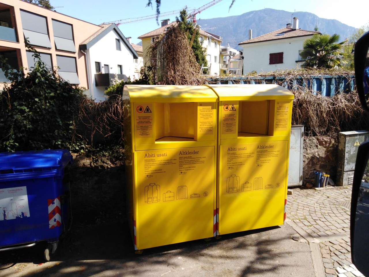 Diese Straßen-Altkleidersammelcontainer sind bald Geschichte